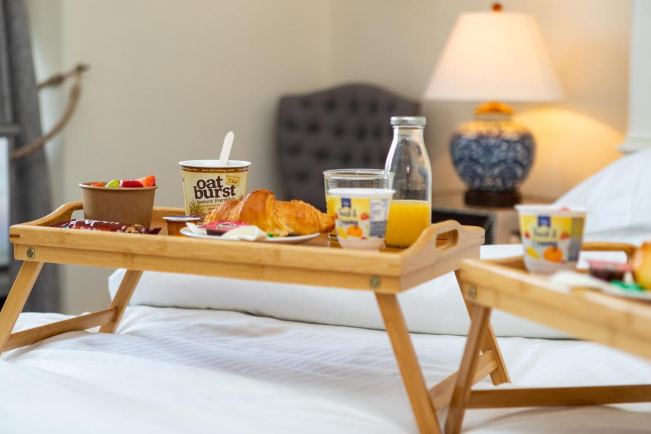 Chestnuts Guest House (Adults Only) วินเดอร์เมียร์ ภายนอก รูปภาพ